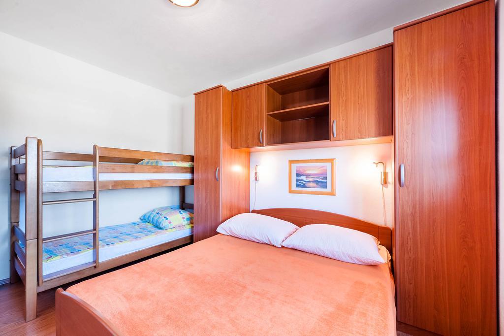 Apartments Maras Šibenik Esterno foto
