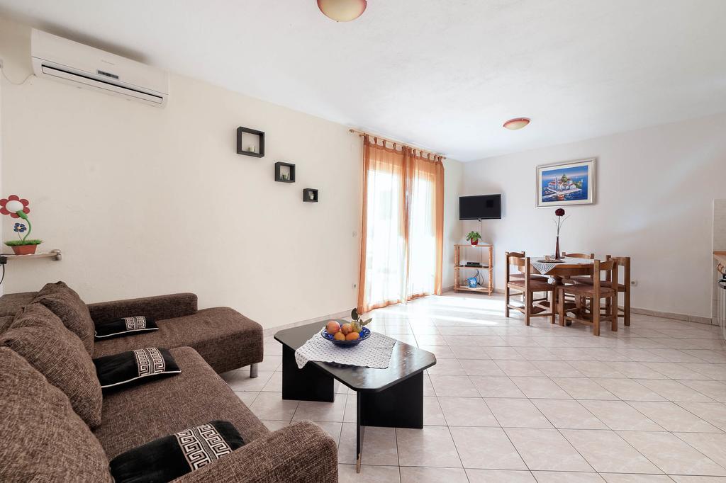 Apartments Maras Šibenik Esterno foto
