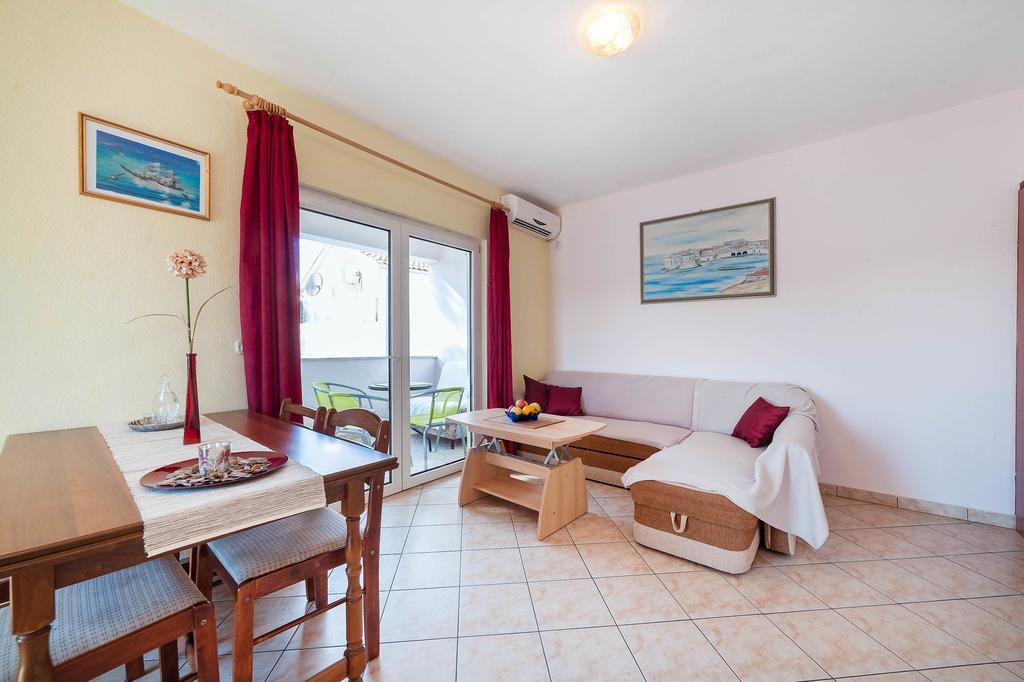 Apartments Maras Šibenik Esterno foto