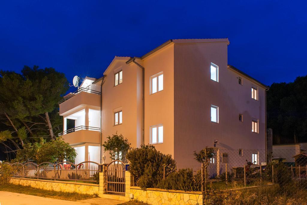 Apartments Maras Šibenik Esterno foto